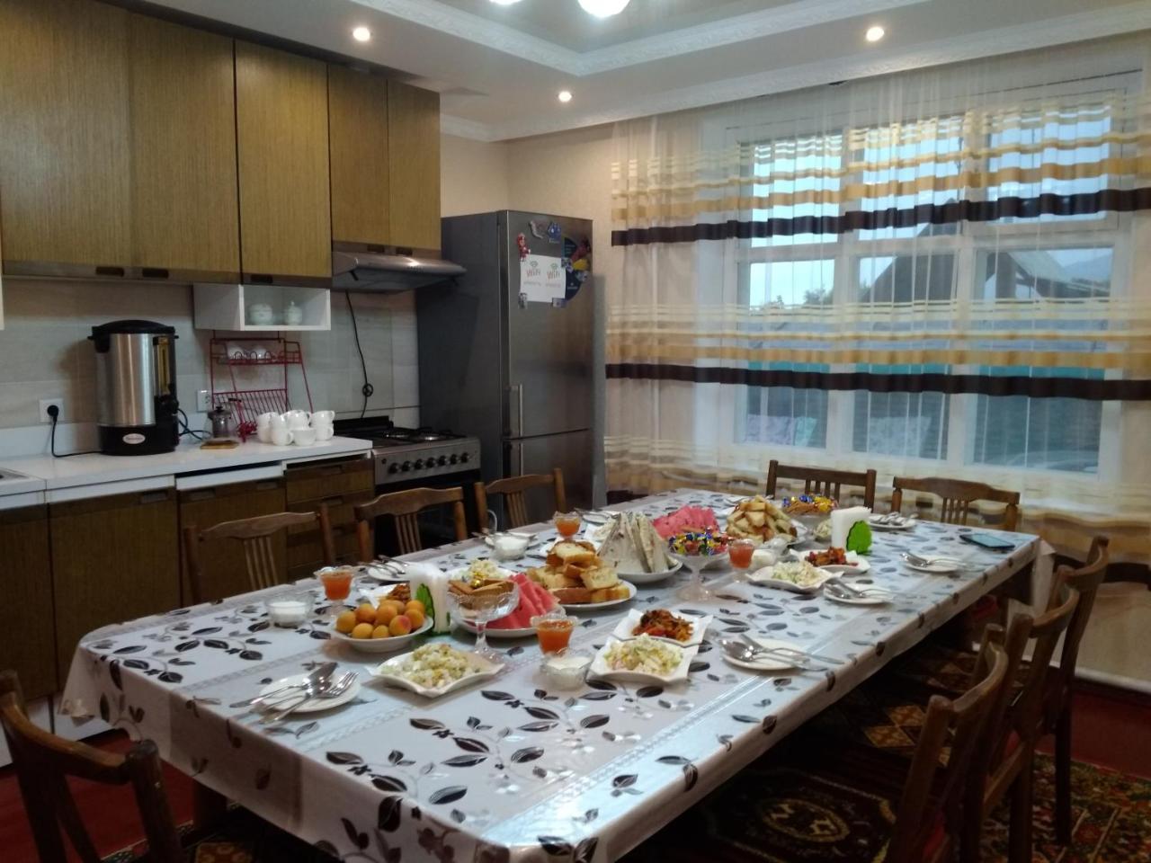Meerim Guest House Bokonbayevo Extérieur photo